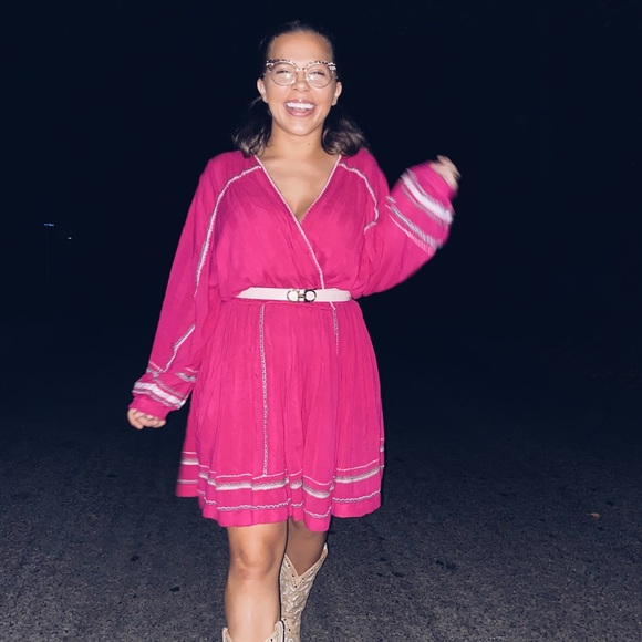 Hi I’m Sara Grace (: - Picture 1 of 1